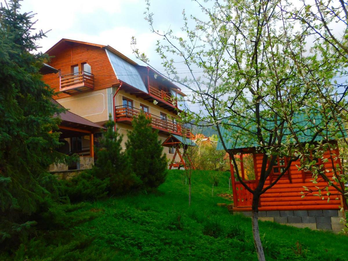 Glanz Cottage Jaremtsche Exterior foto