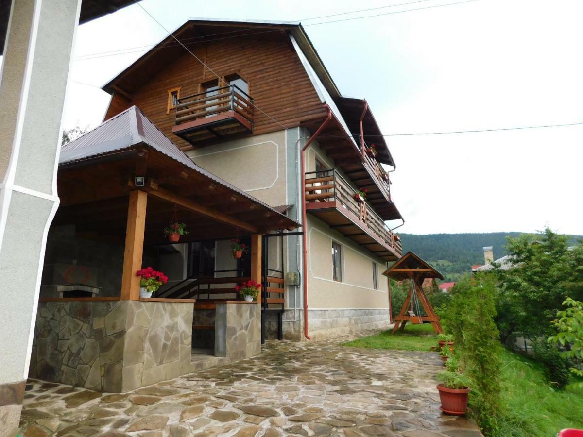 Glanz Cottage Jaremtsche Exterior foto