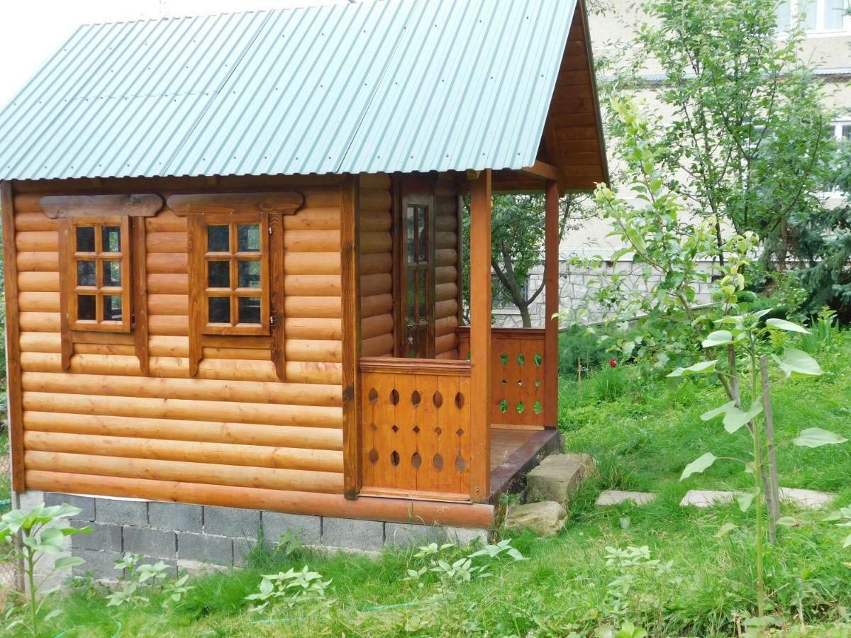 Glanz Cottage Jaremtsche Exterior foto